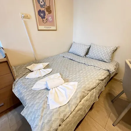 Cozy 1bdr With Jacuzzi And Wifi Near Vitosha Blvd Apartment Sofia